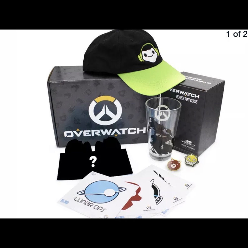 Blizzard Overwatch Collector Box